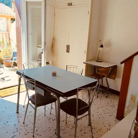 En Casa De Mis Abuelos - Vue - Proche